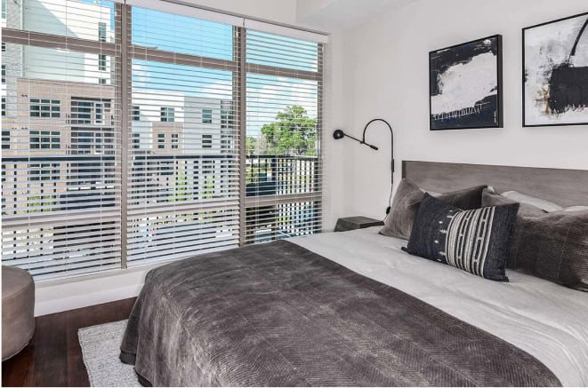 Yard at Ivanhoe | One Bedroom